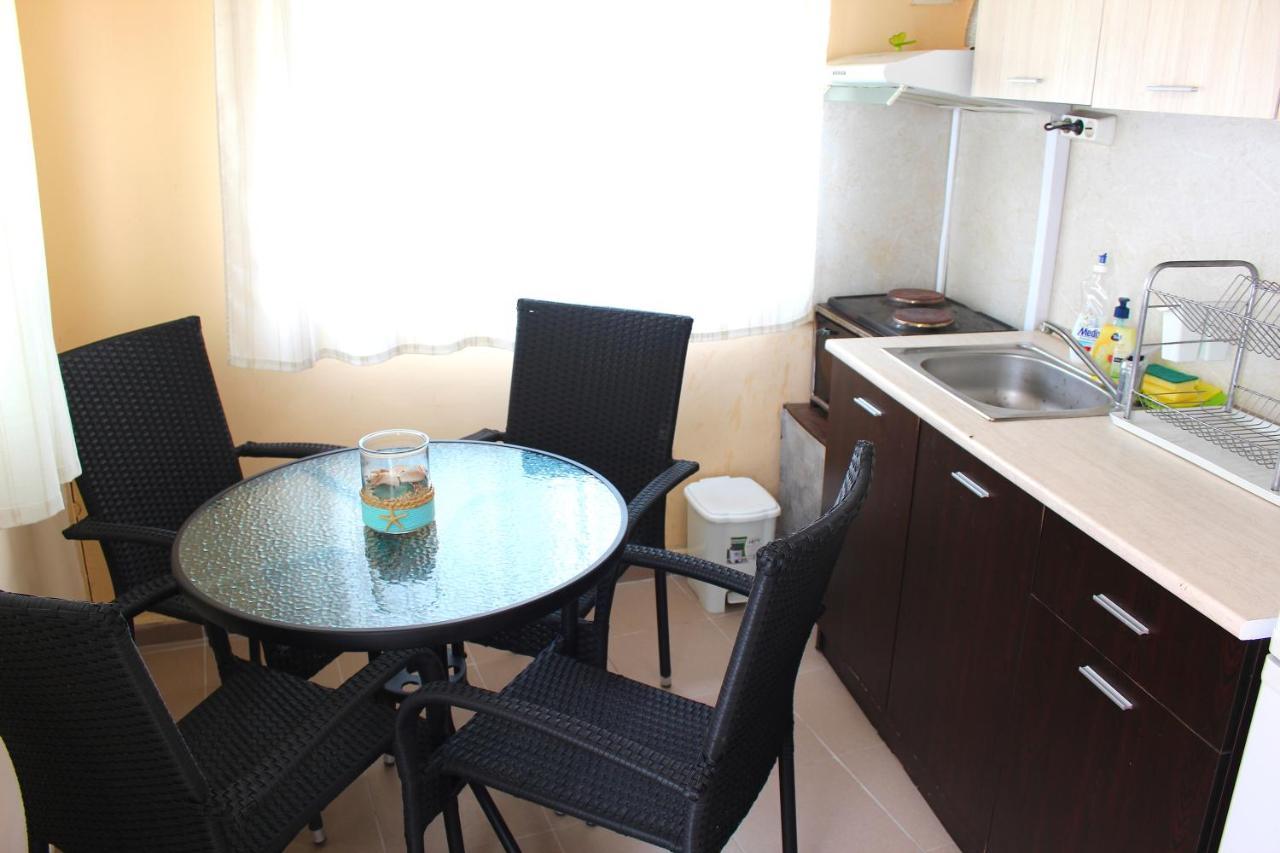 Guest House "Emily" In Troshevo Varna Exteriér fotografie